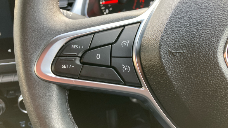 Renault Captur 1.0 TCE 100 Iconic 5dr Petrol Hatchback